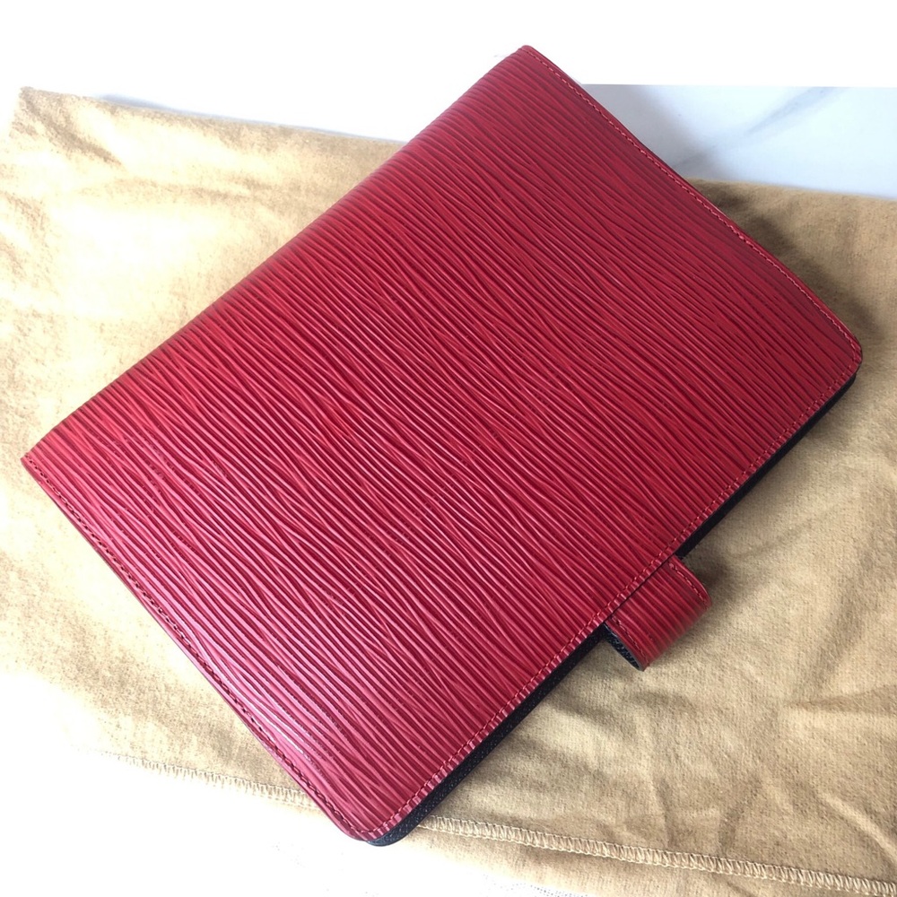 LOUIS VUITTON Red Epi Leather Notebook Agenda Passport Cover MM - Picture 14 of 16